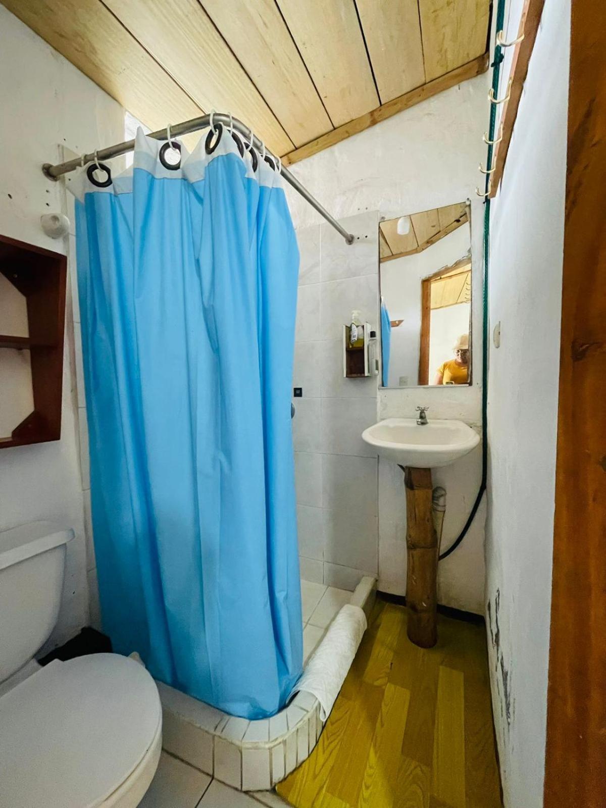 Hostal Darwin Puerto Ayora  Kültér fotó