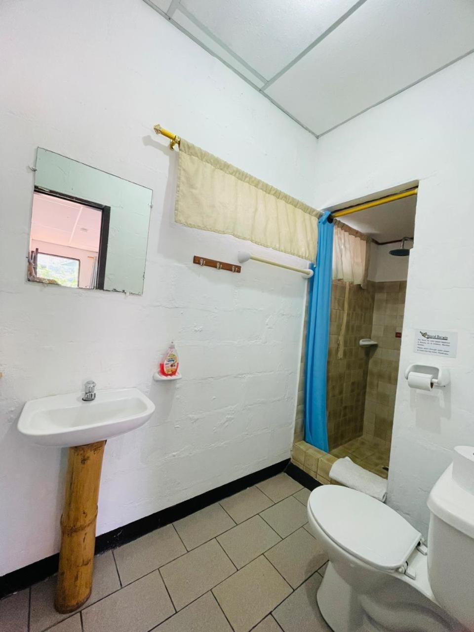 Hostal Darwin Puerto Ayora  Kültér fotó